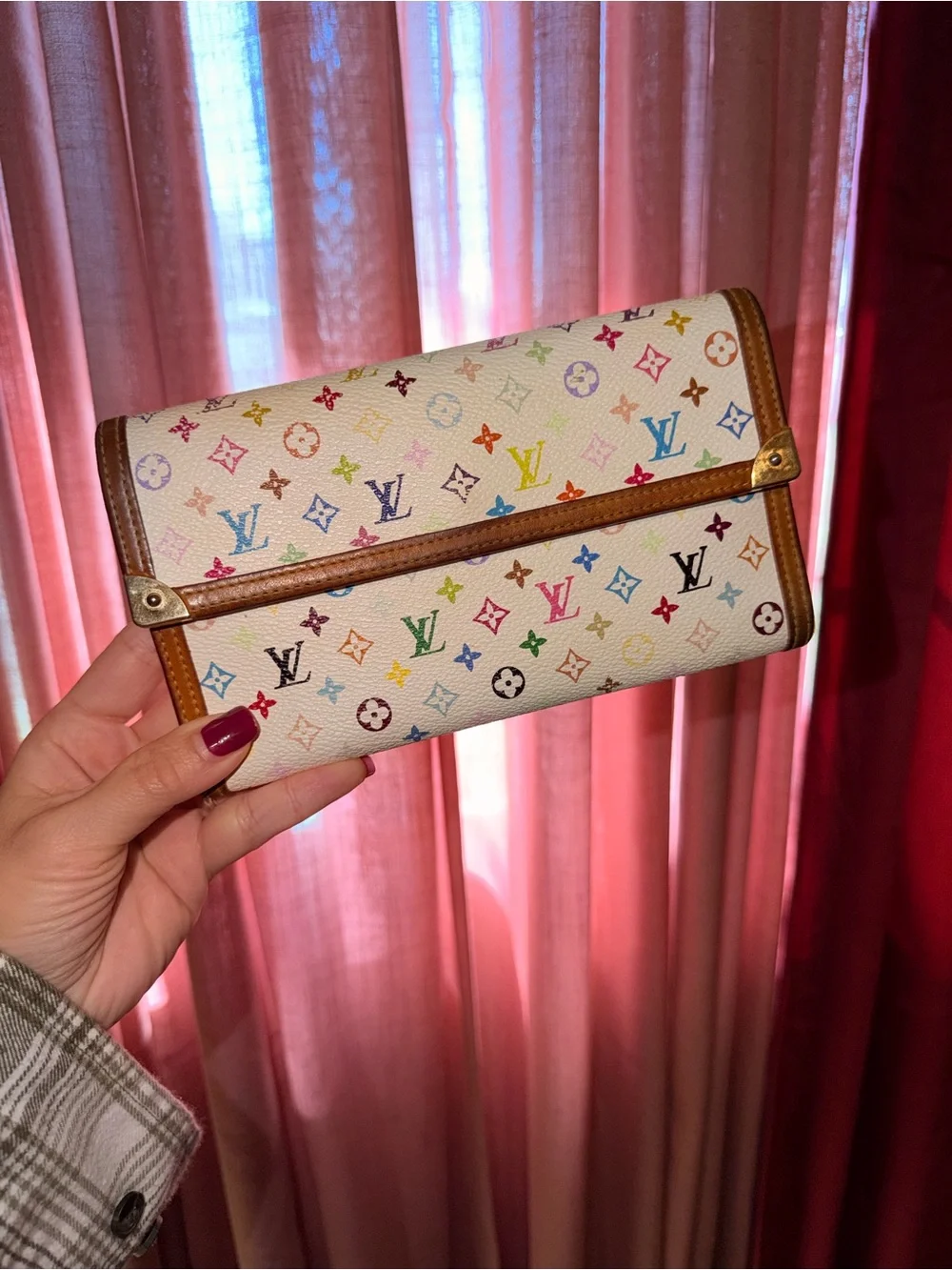 Authentic Louis Vuitton x Murakami Multicolor International Long Wallet Blanc